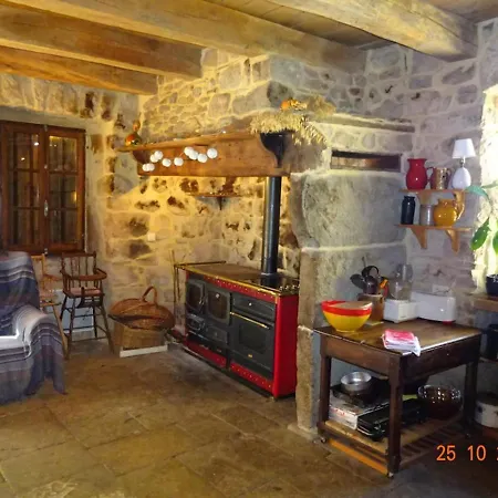 Casa de Férias Tres Belle Maison Ardechoise *